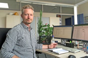 Mitarbeiter am PC